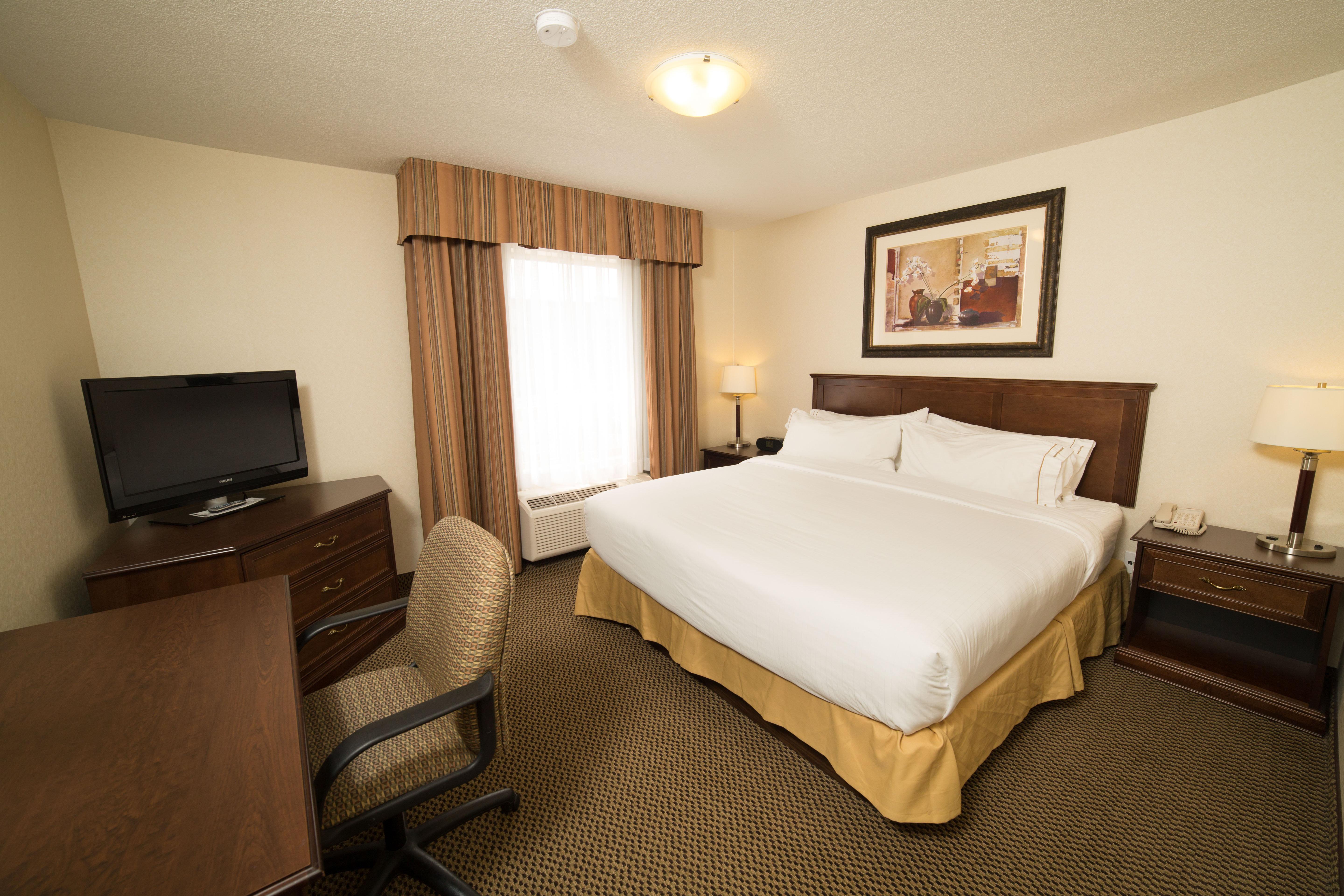 Holiday Inn Express Hotel & Suites - Slave Lake By Ihg Exterior foto